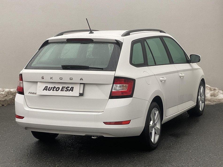 Škoda Fabia III 1.0 TSi Ambition