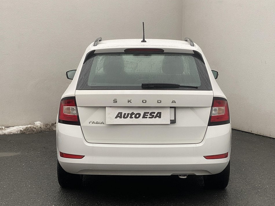 Škoda Fabia III 1.0 TSi Ambition
