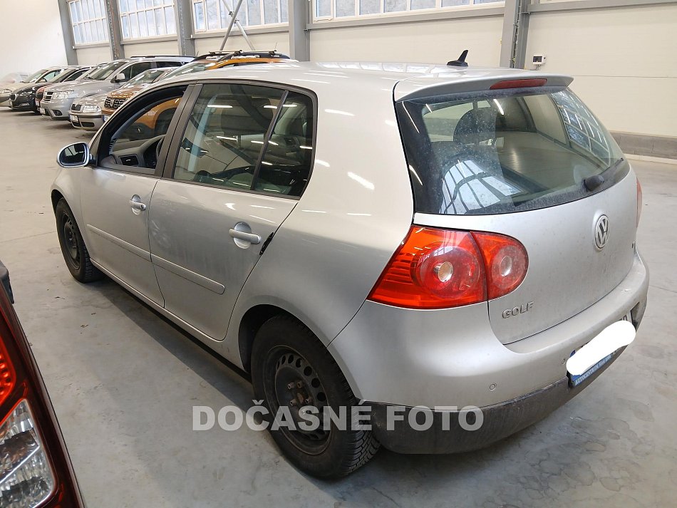 Volkswagen Golf 1.6i 