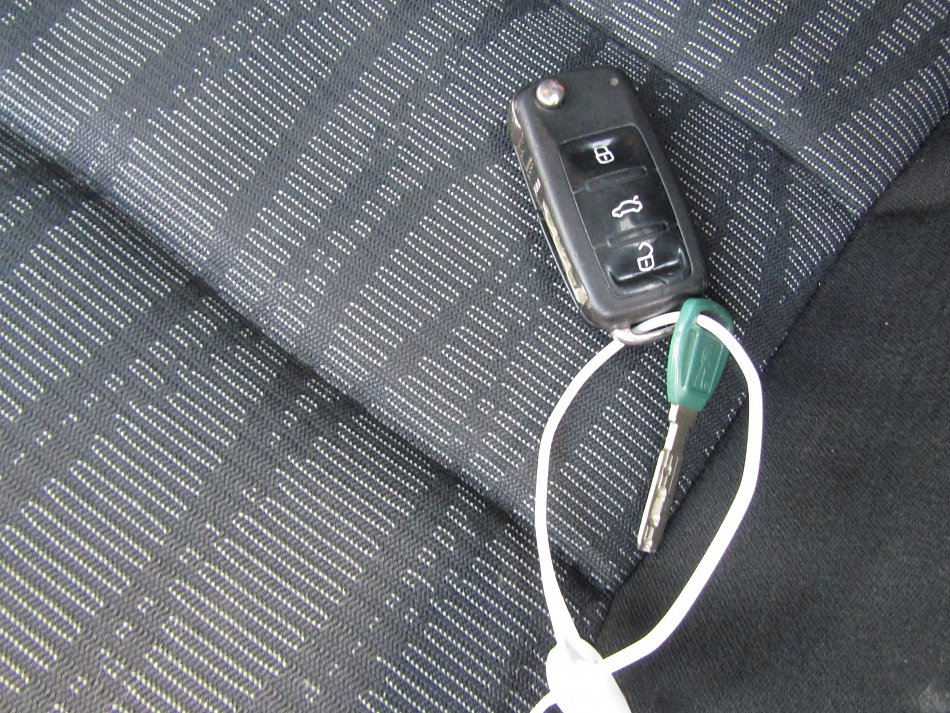 Škoda Octavia II 1.6 TDi Elegance
