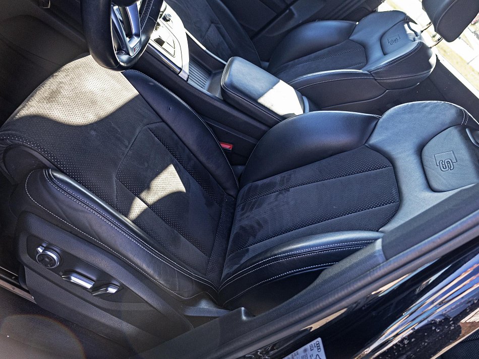 Audi SQ7 4.0 TDi V8 S-line Quattro