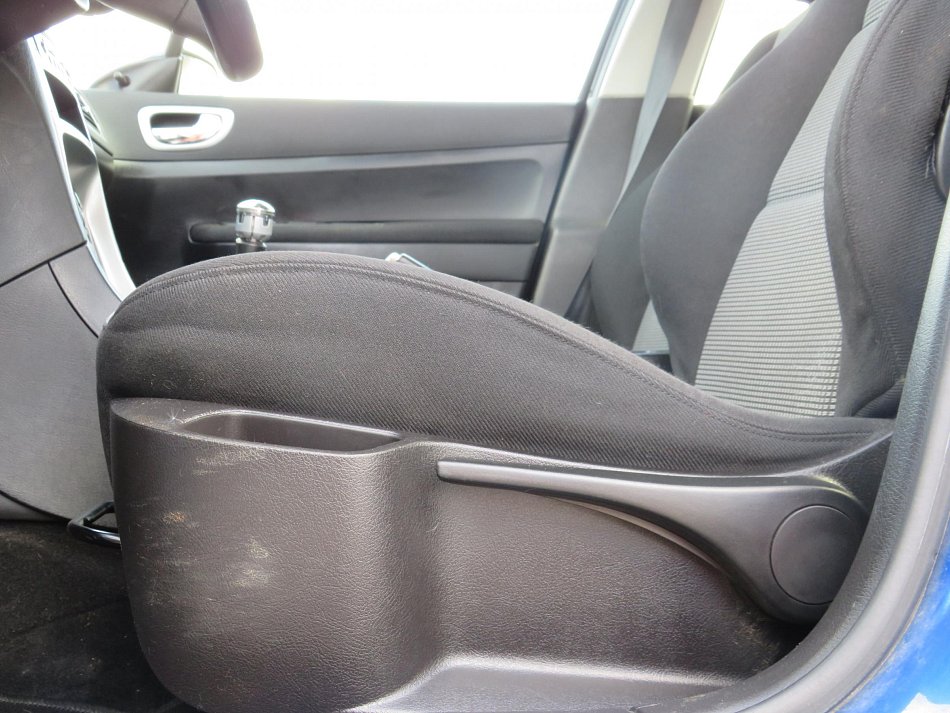 Peugeot 307 2.0 HDi 