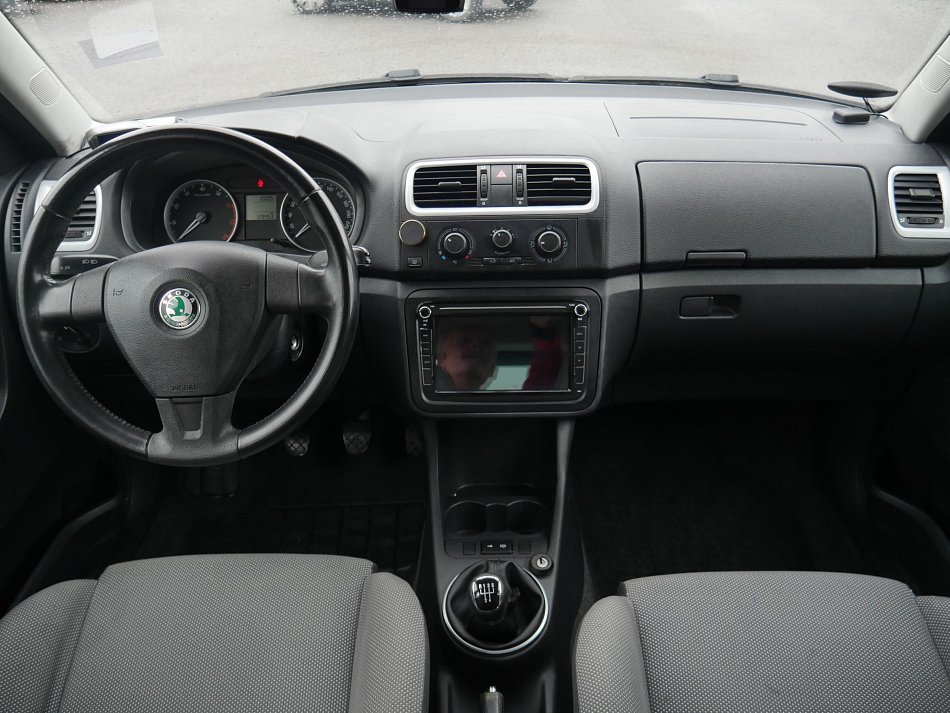 Škoda Fabia II 1.6i 16V Sport