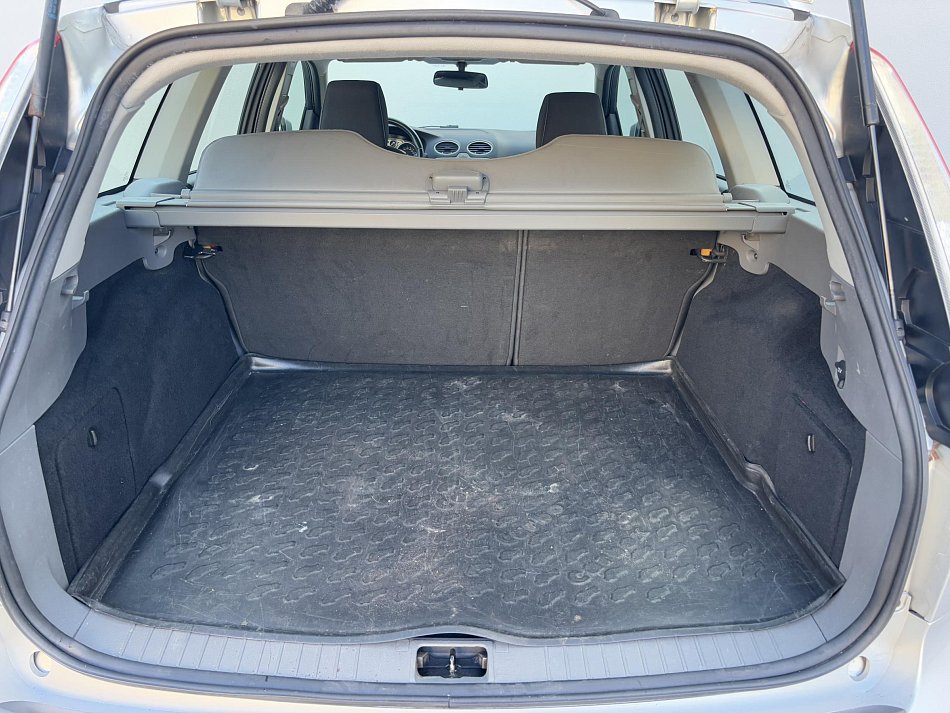 Ford Focus 1.6i Sport