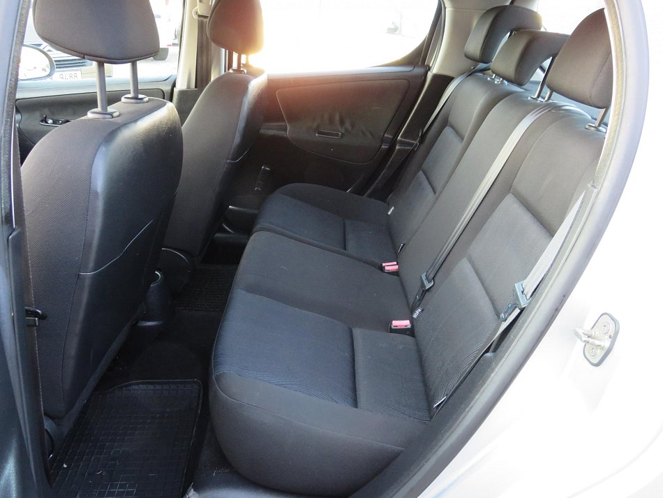 Peugeot 207 1.4i 