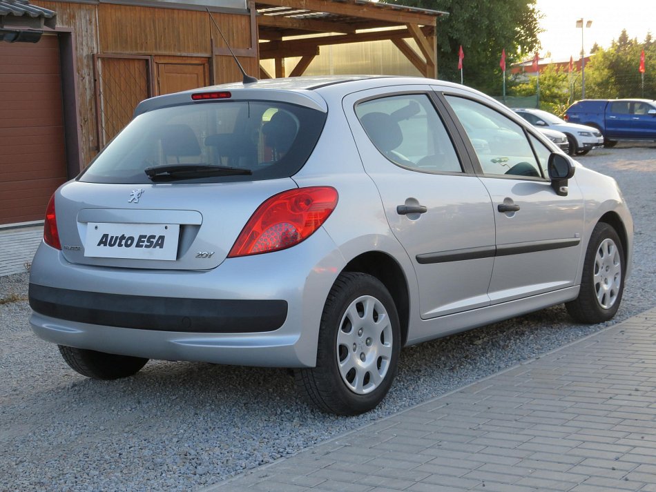 Peugeot 207 1.4i 