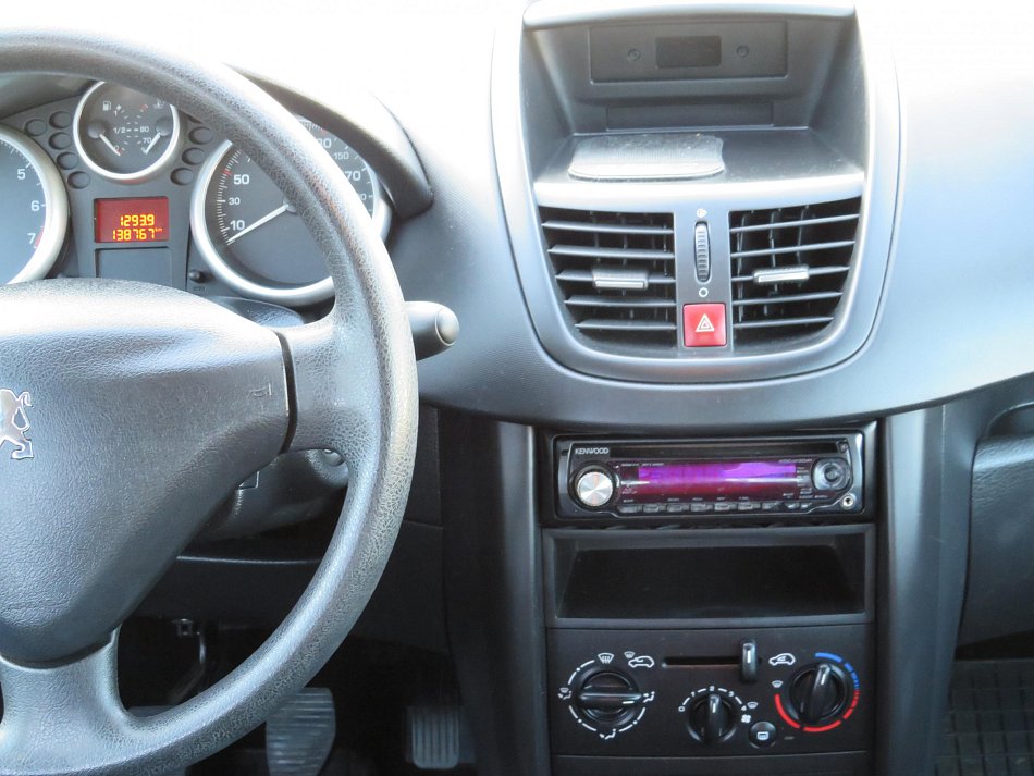 Peugeot 207 1.4i 