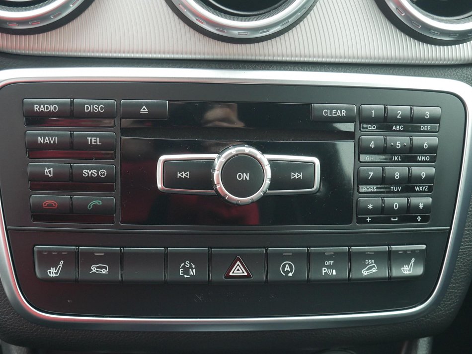 Mercedes-Benz GLA 2.2CDi  220 4Mat