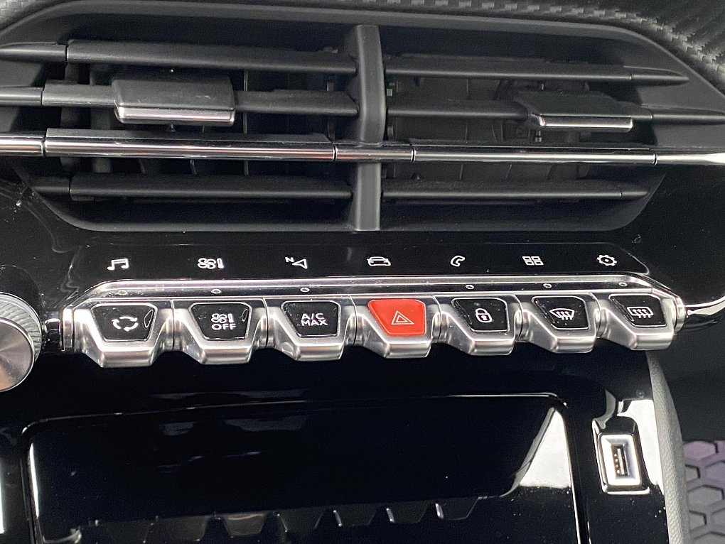 Peugeot 208 1.2 PT GT