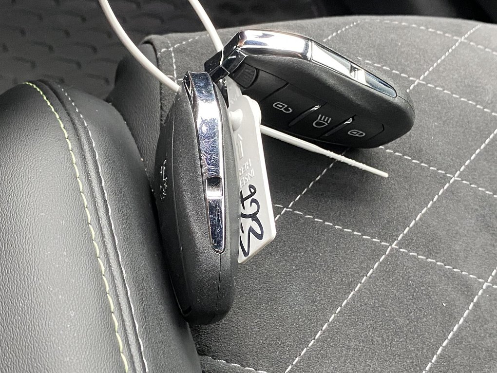 Peugeot 208 1.2 PT GT