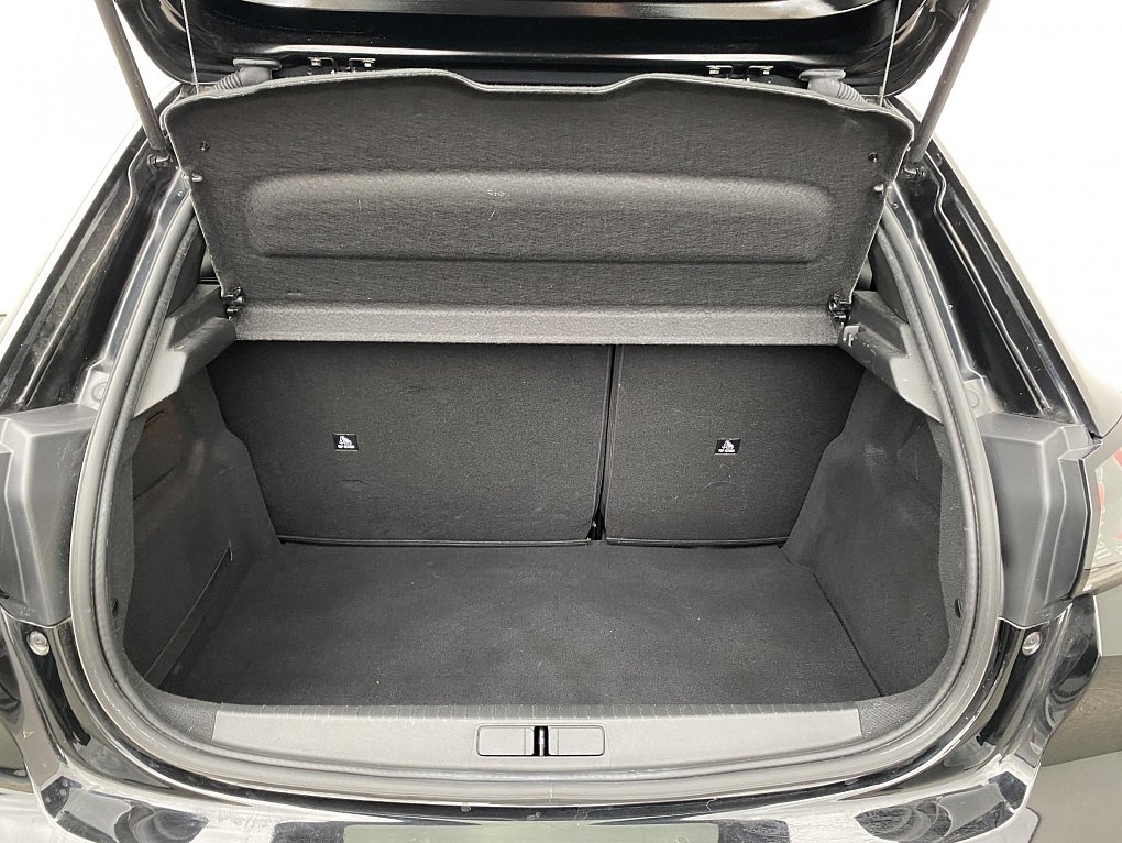 Peugeot 208 1.2 PT GT