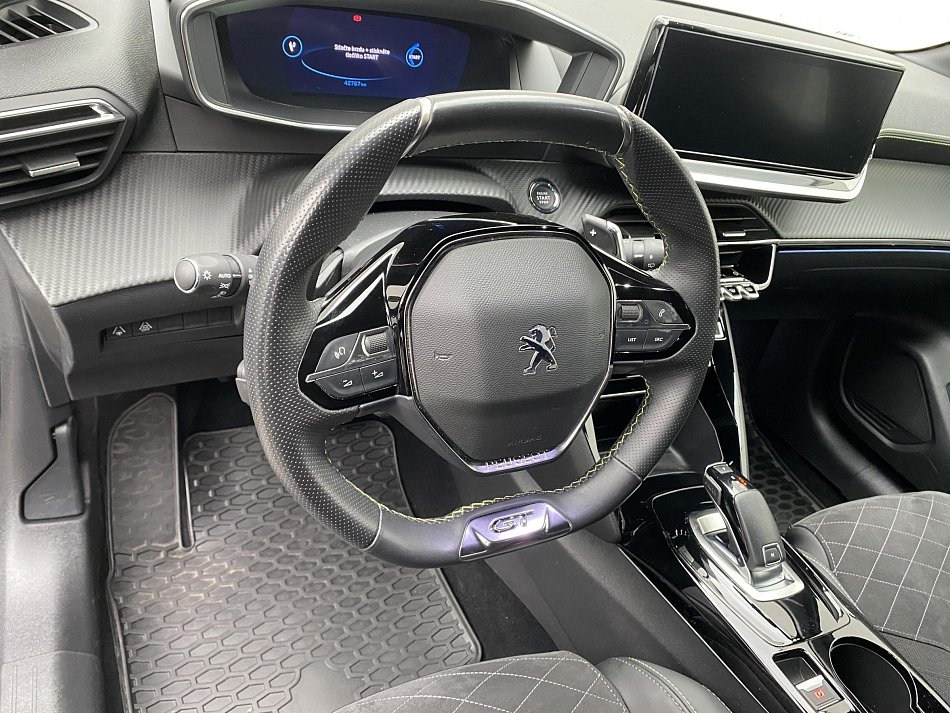 Peugeot 208 1.2 PT GT