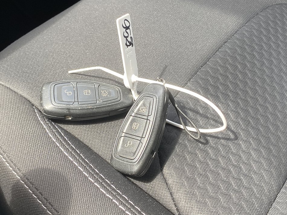 Ford Kuga 1.5 EB 