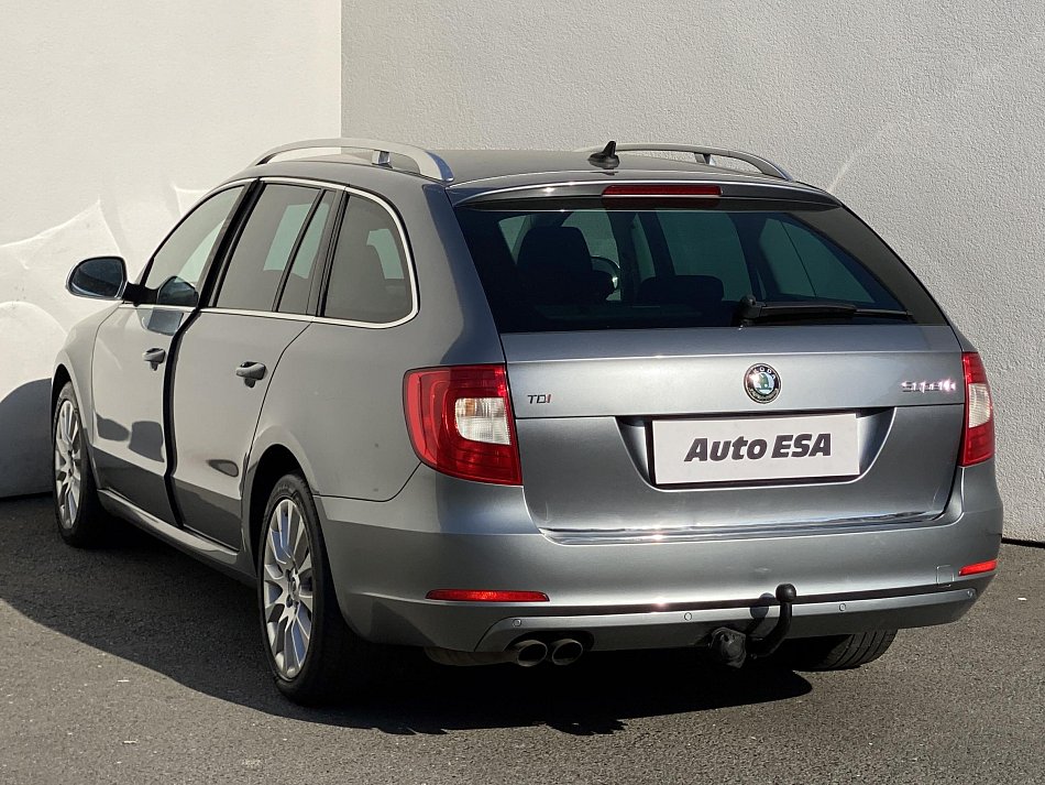 Škoda Superb II 2.0  TDi Ambition