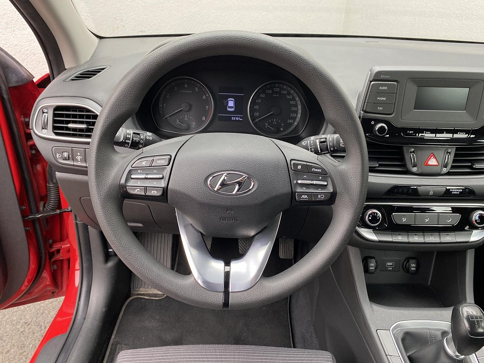 Hyundai I30 1.5 DPI Start