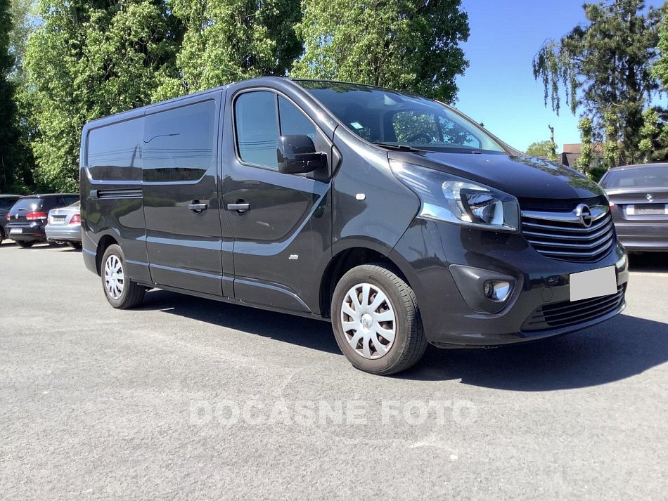 Opel Vivaro 1.6CDTi  L2 5míst