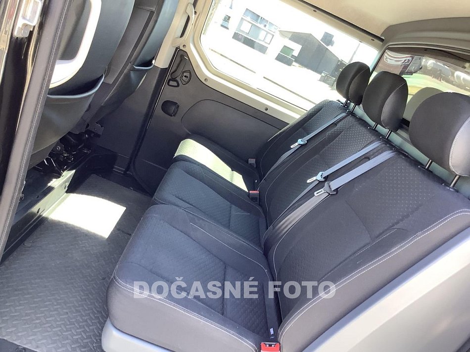 Opel Vivaro 1.6CDTi  L2 5míst