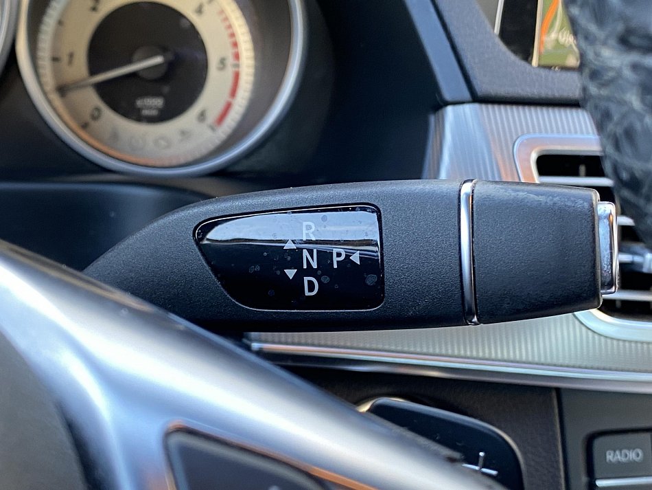 Mercedes-Benz Třída E 3.0CDi  E350 4Mat