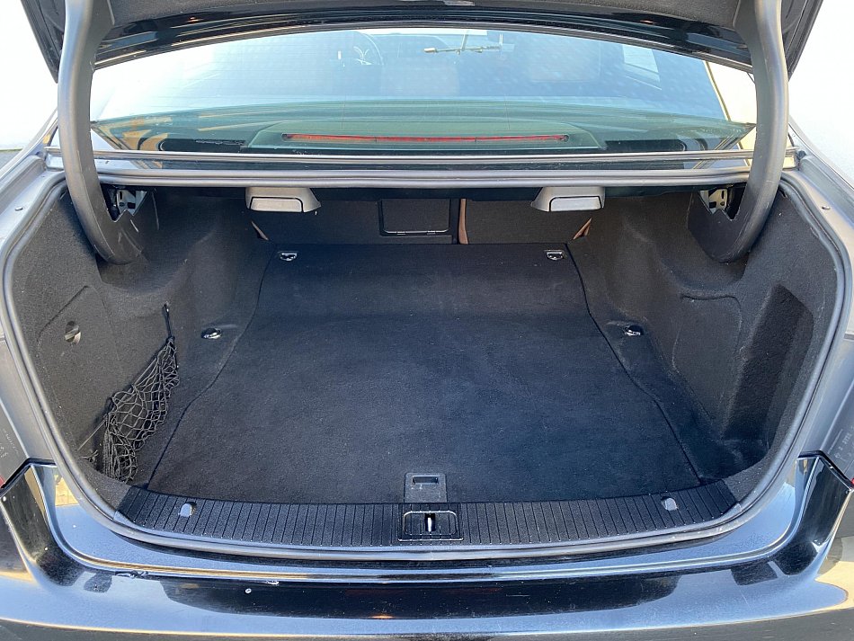 Mercedes-Benz Třída E 3.0CDi  E350 4Mat