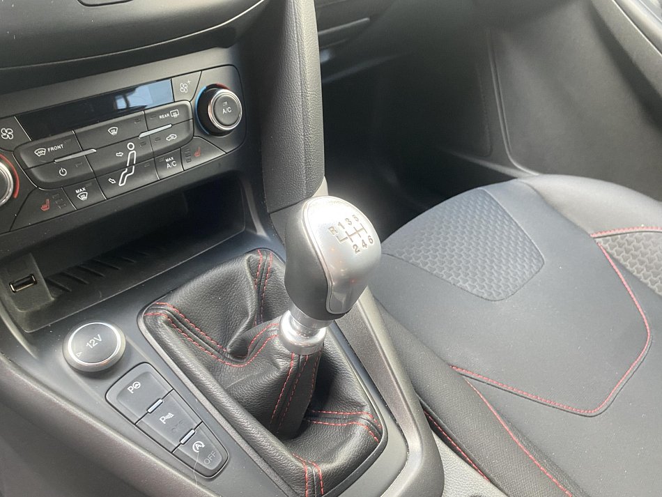 Ford Focus 1.5 EcoBoost Sport