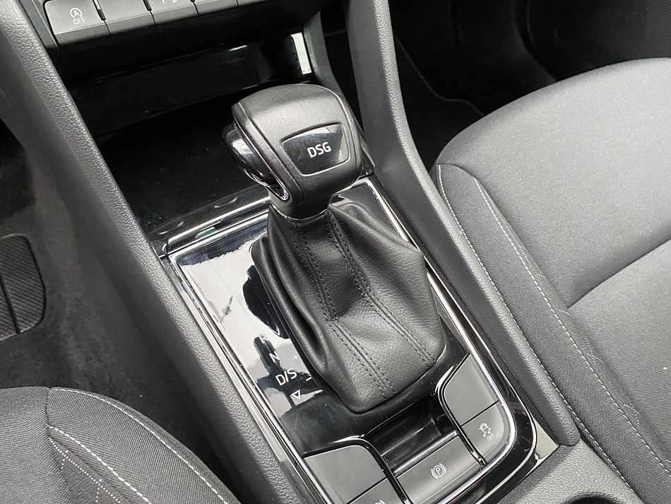 Škoda Karoq 1.5 TSi Drive