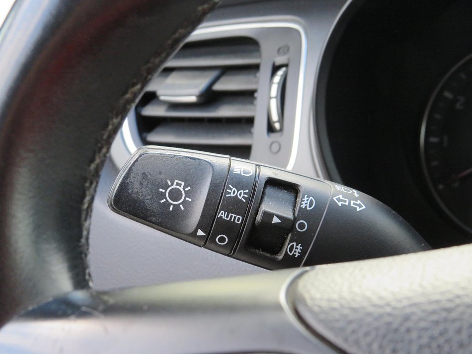 Kia Carens 1.6 GDi 