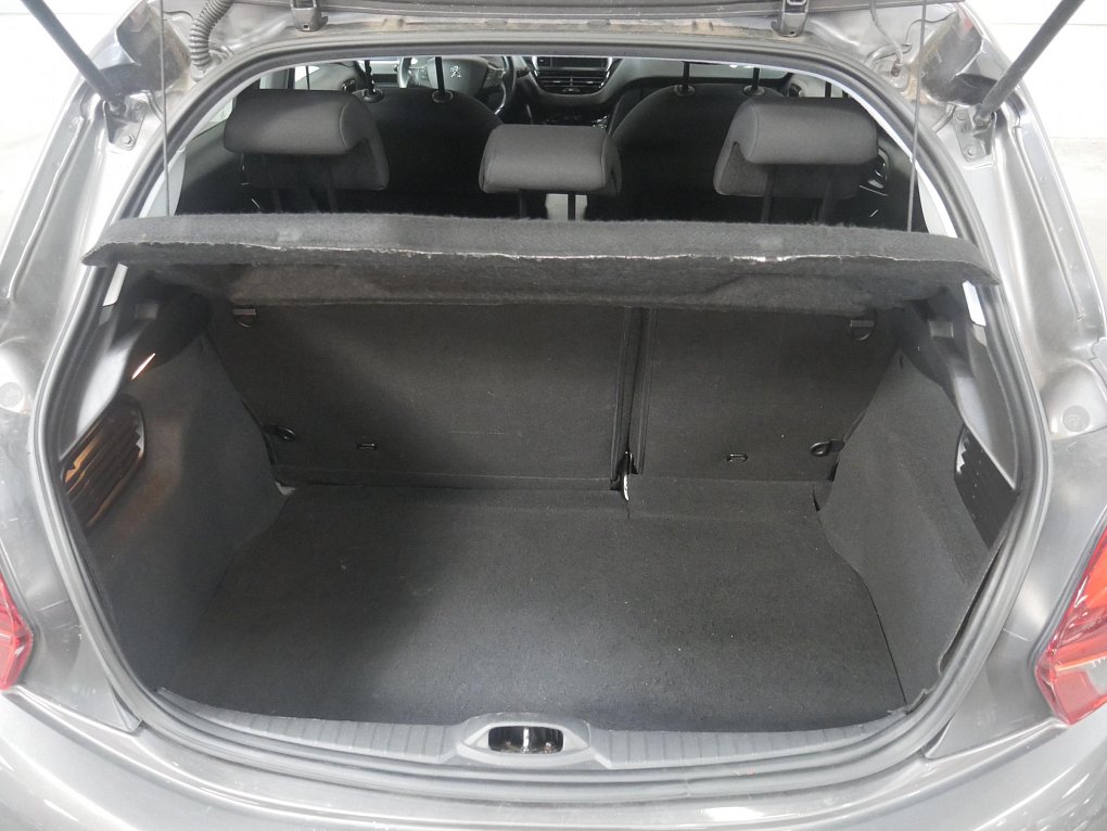 Peugeot 208 1.2 PT Allure