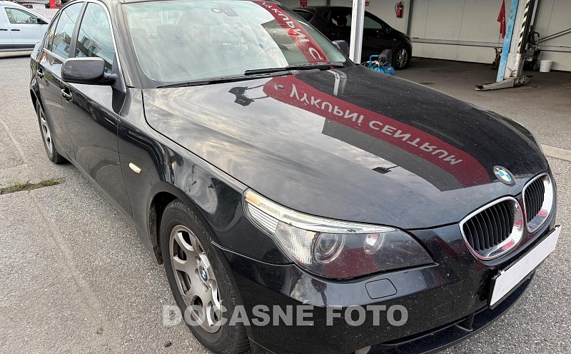 BMW Řada 5 2.5 i  523i