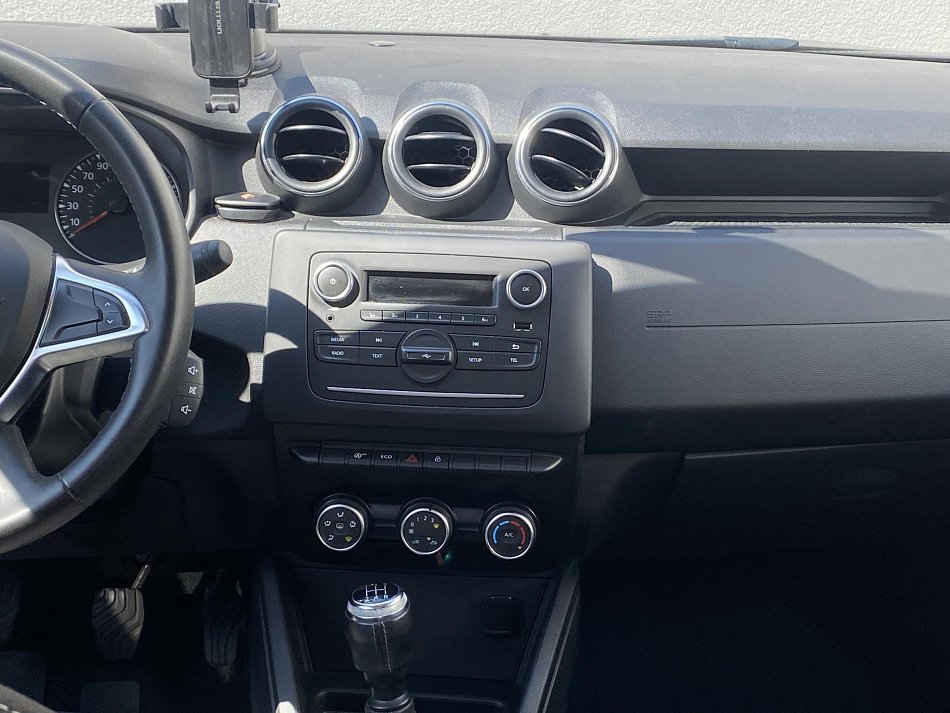 Dacia Duster 1.6 i 