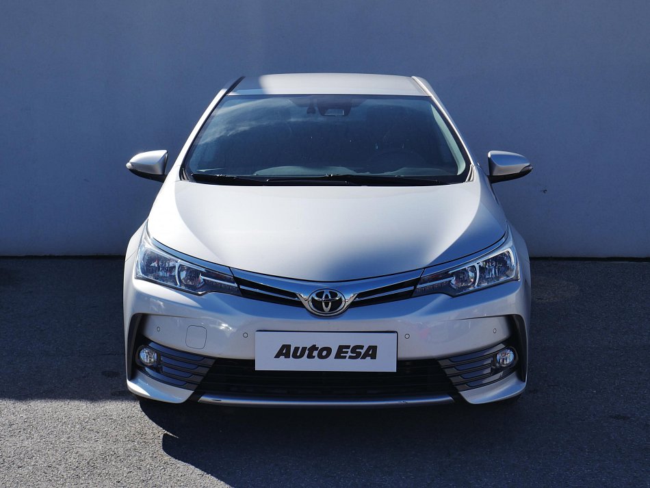 Toyota Corolla 1.6 VVT-i 