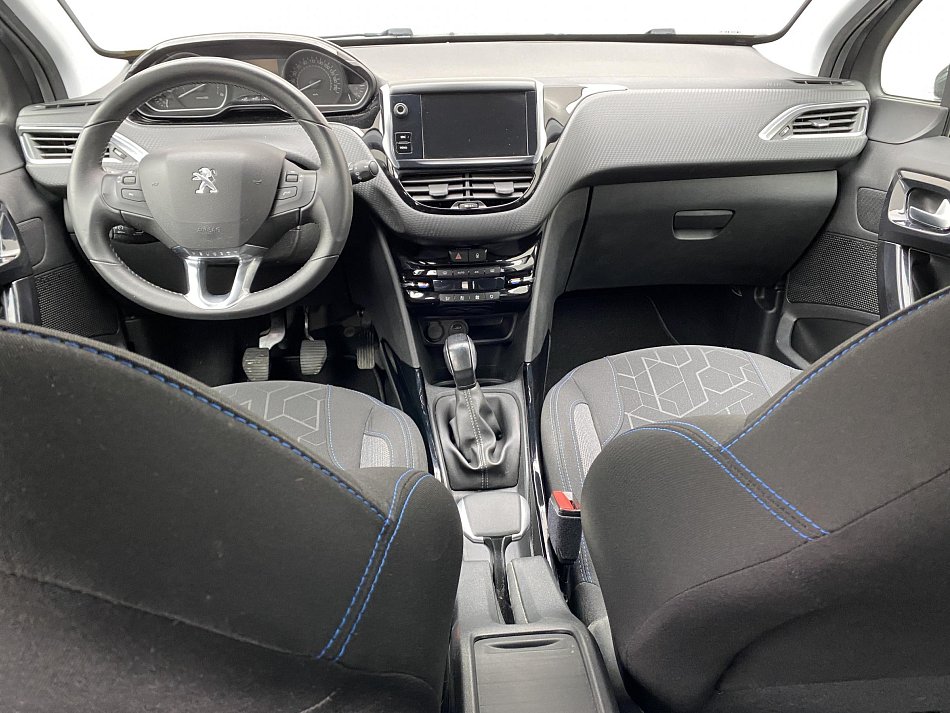 Peugeot 2008 1.5HDi Signature
