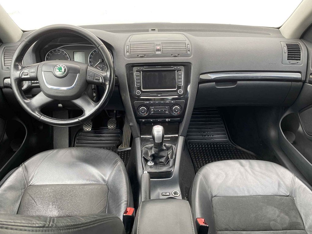 Škoda Octavia II 2.0 TDi  4x4
