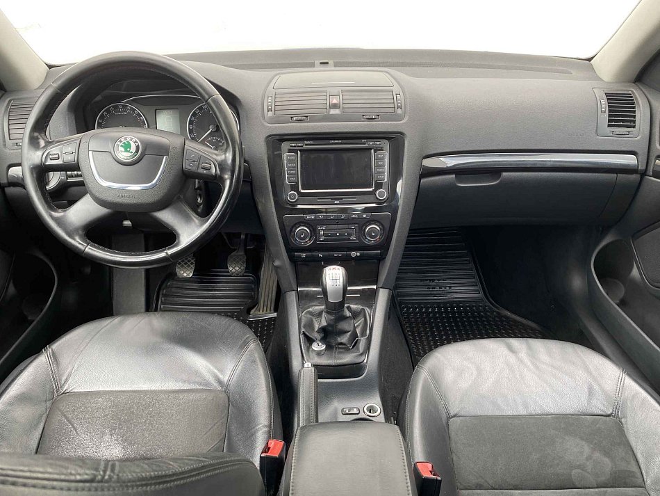 Škoda Octavia II 2.0 TDi  4x4