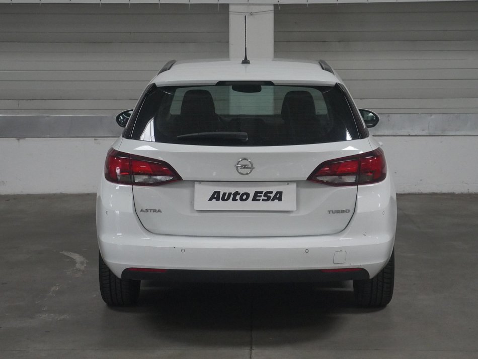 Opel Astra 1.4 T 