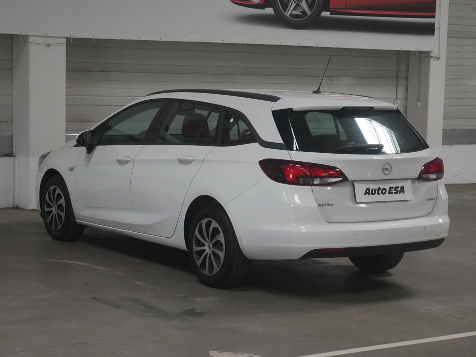 Opel Astra 1.4 T 