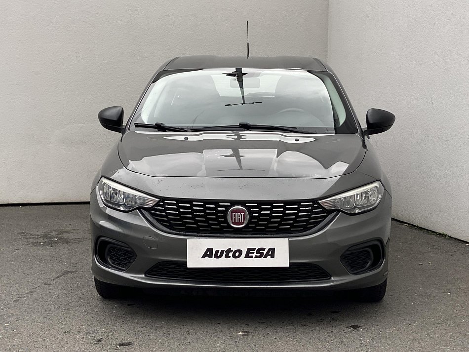 Fiat Tipo 1.4i Pop