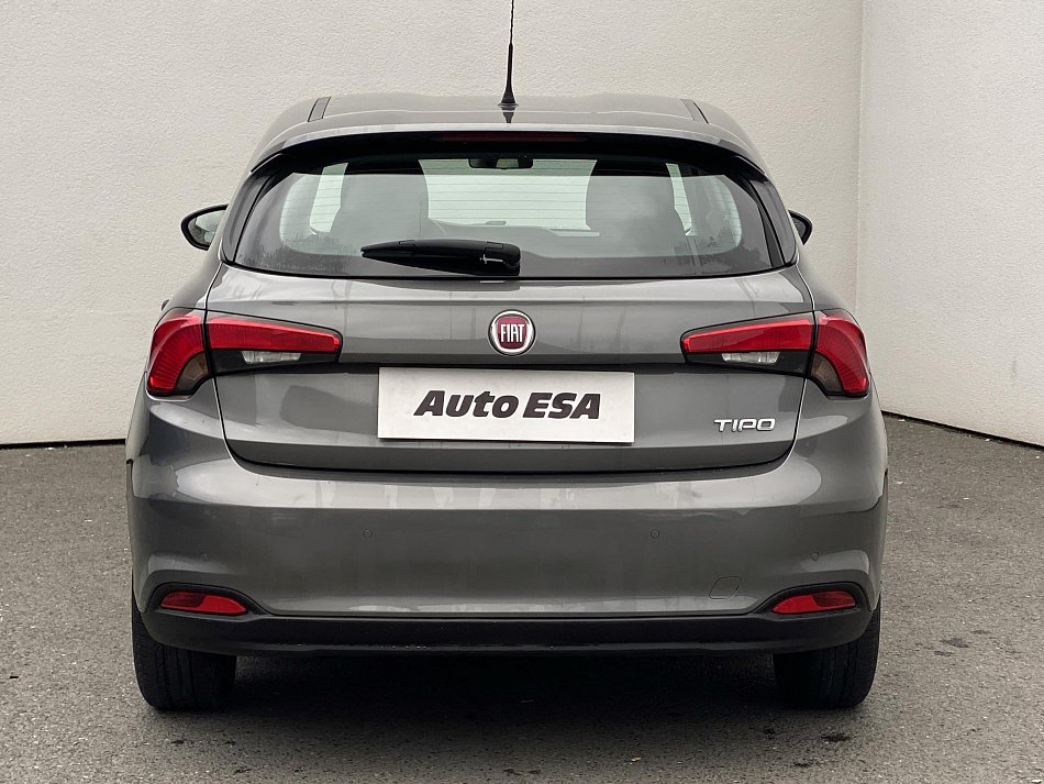 Fiat Tipo 1.4i Pop