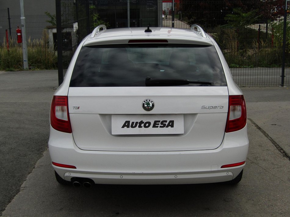 Škoda Superb II 2.0 TDi Ambition
