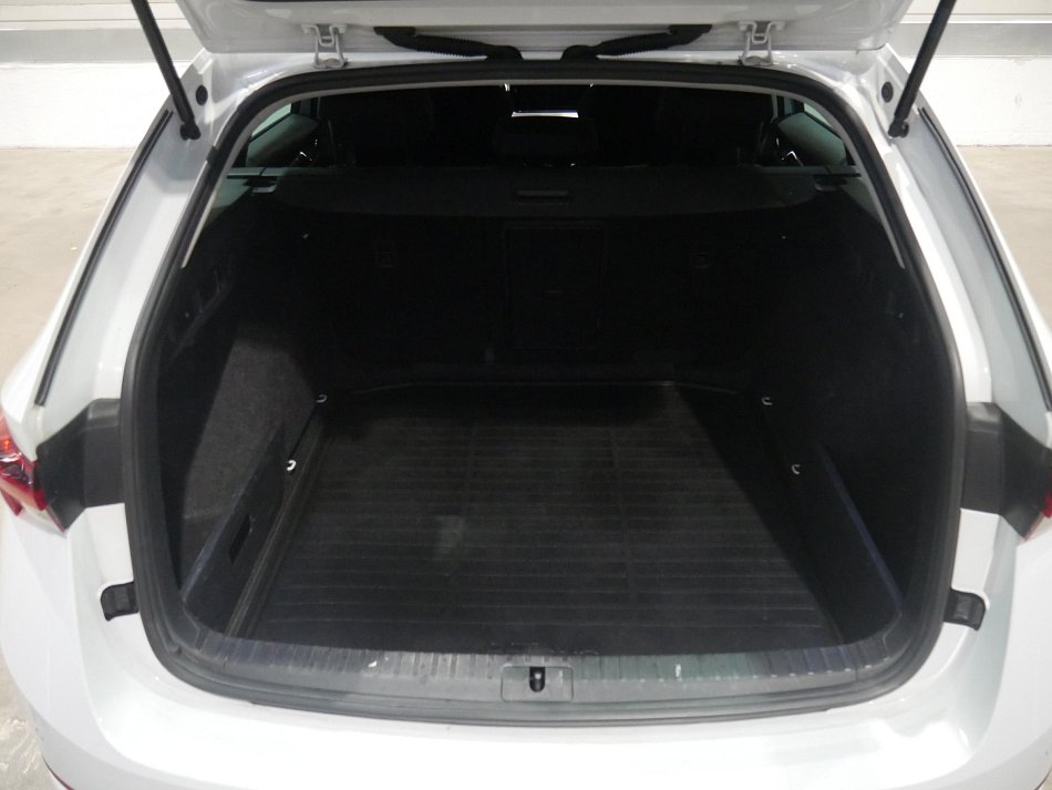 Škoda Octavia IV 2.0TDi Style