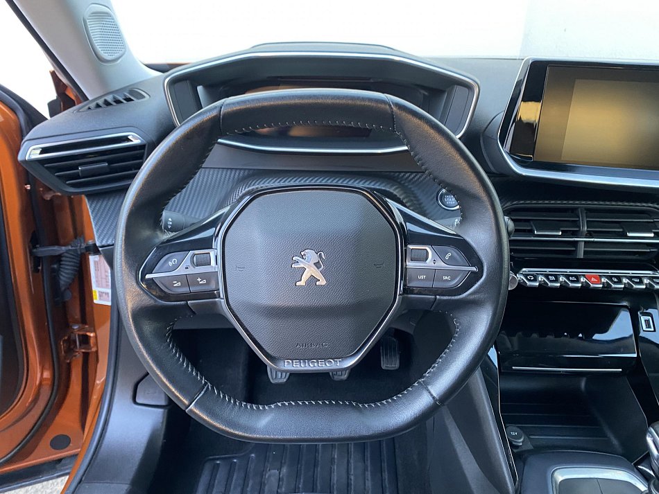 Peugeot 2008 1.2 PT Allure