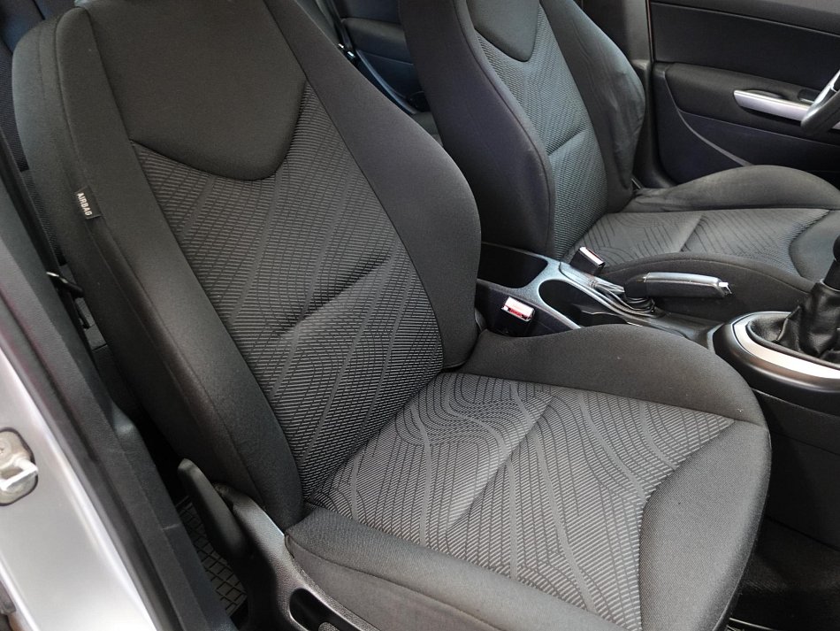 Peugeot 308 1.4 VTTi 