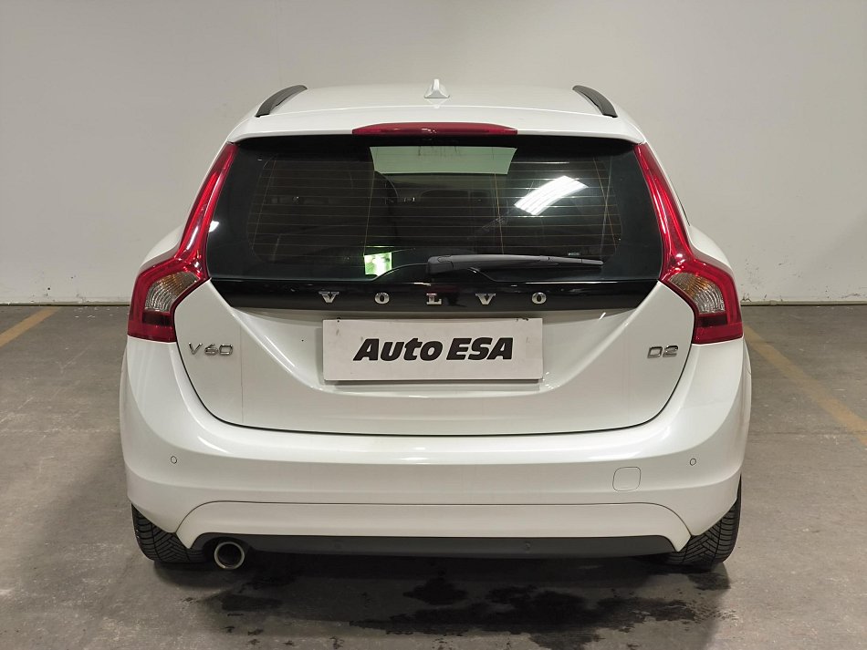 Volvo V60 2.0D 