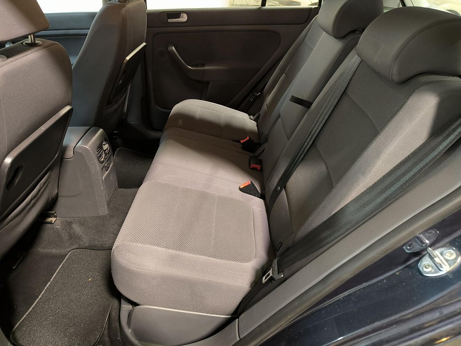 Volkswagen Golf Plus 1.6 MPi 