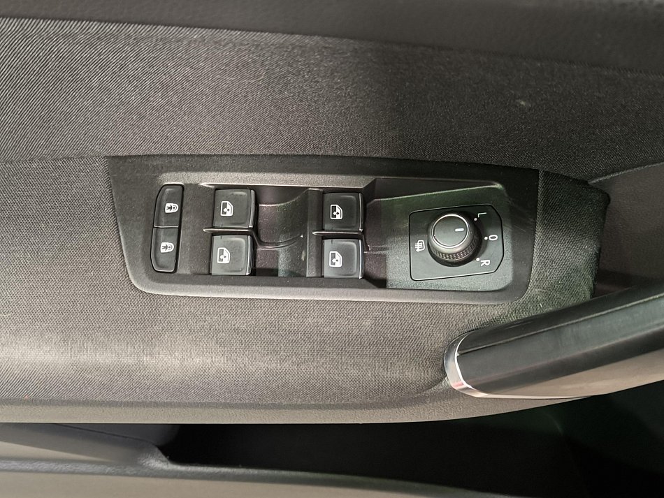 Volkswagen Touran 2.0 TDi Comfortline