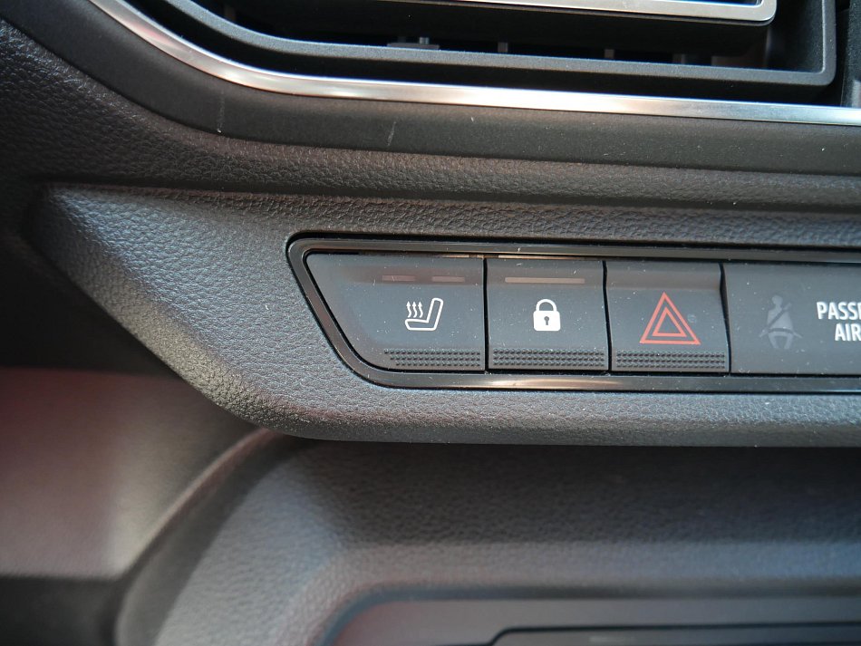 Dacia Sandero 1.0i 
