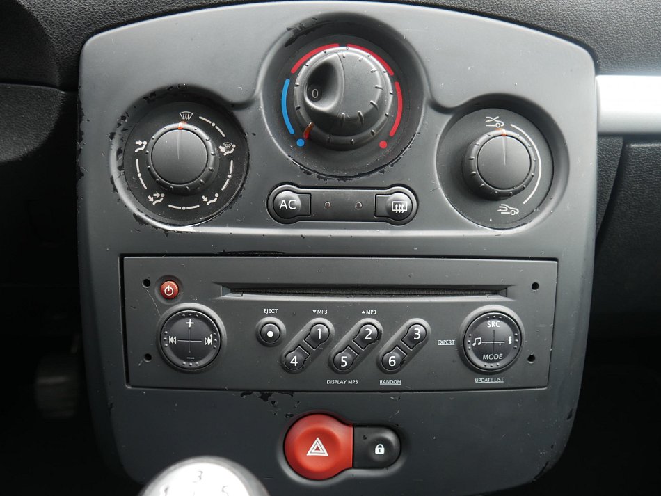 Renault Clio 1.6 i 
