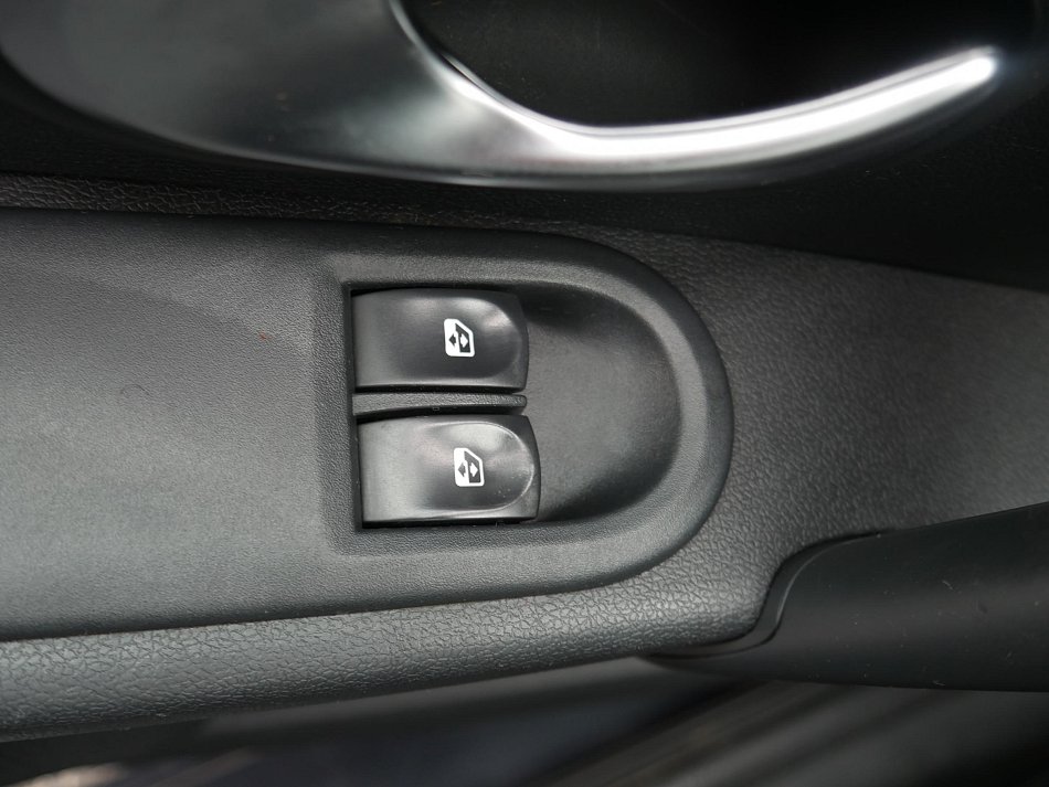 Renault Clio 1.6 i 
