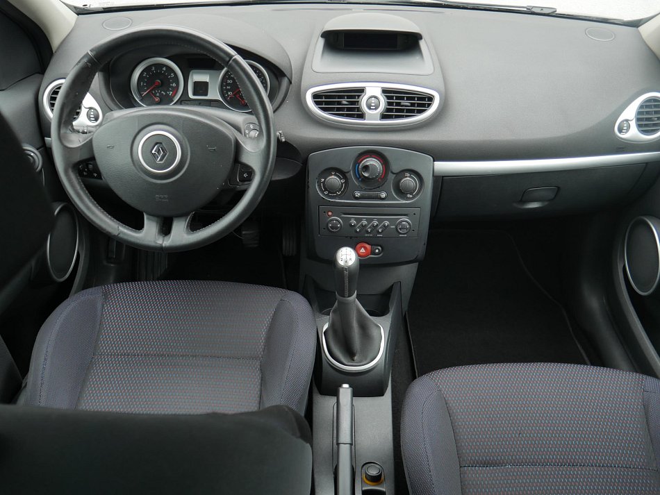 Renault Clio 1.6 i 