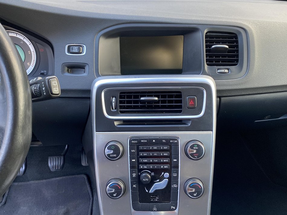Volvo V60 2.0 D Momentum