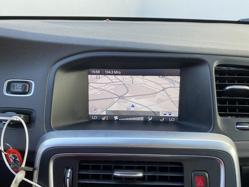 Volvo V60 2.0 D Momentum